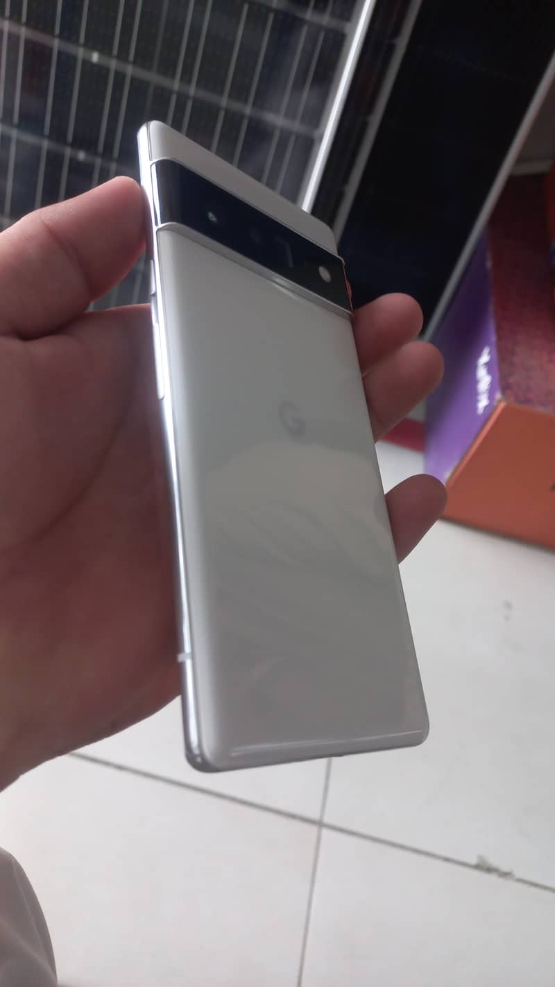 Google Pixel 6 Pro 2