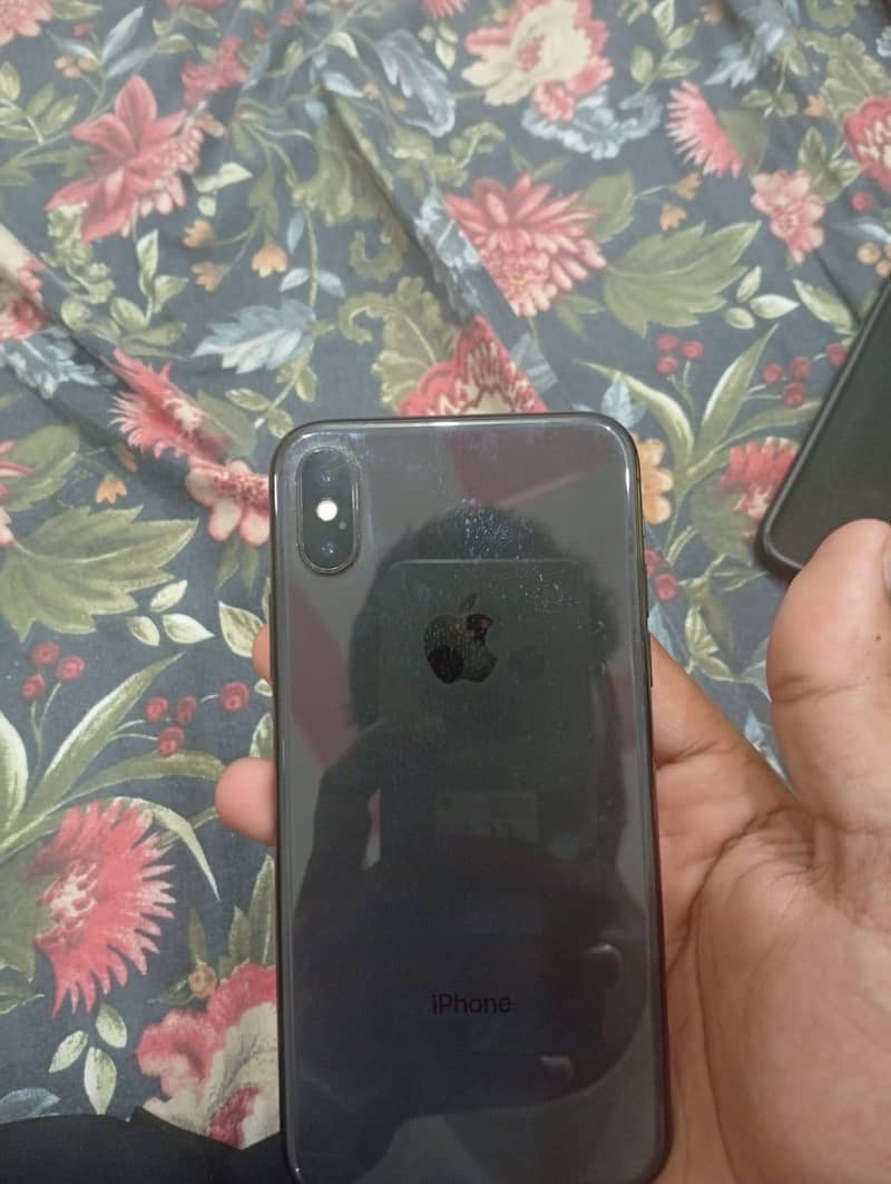 Apple iPhone X 2