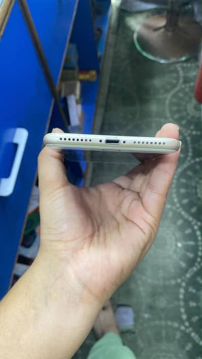 Apple iPhone 7 Plus