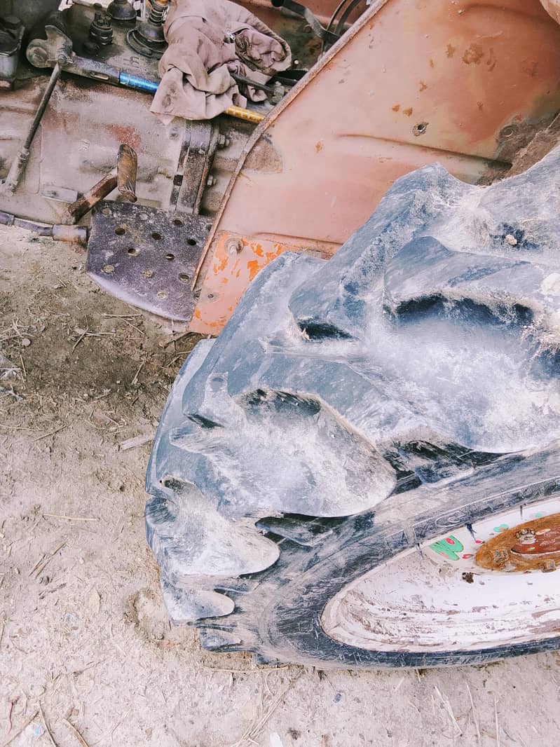 tractor 2