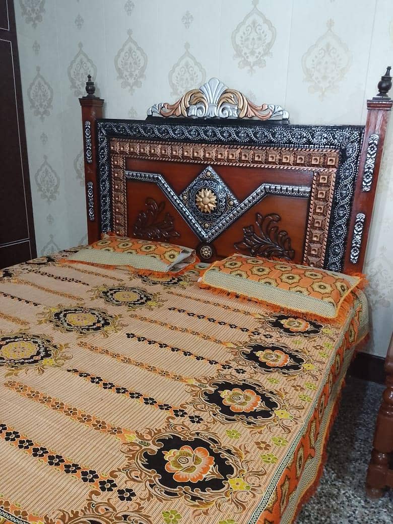 BED FULL SIZE 4