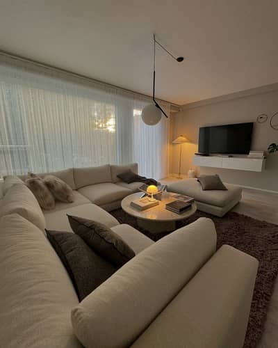 2400 Sqft Extensively Renovated Apartment Near Karsaz In A Highly Reputable Building In KDA Scheme 1 Suitable For Foreigners, C-Suite Executives And Expatriates