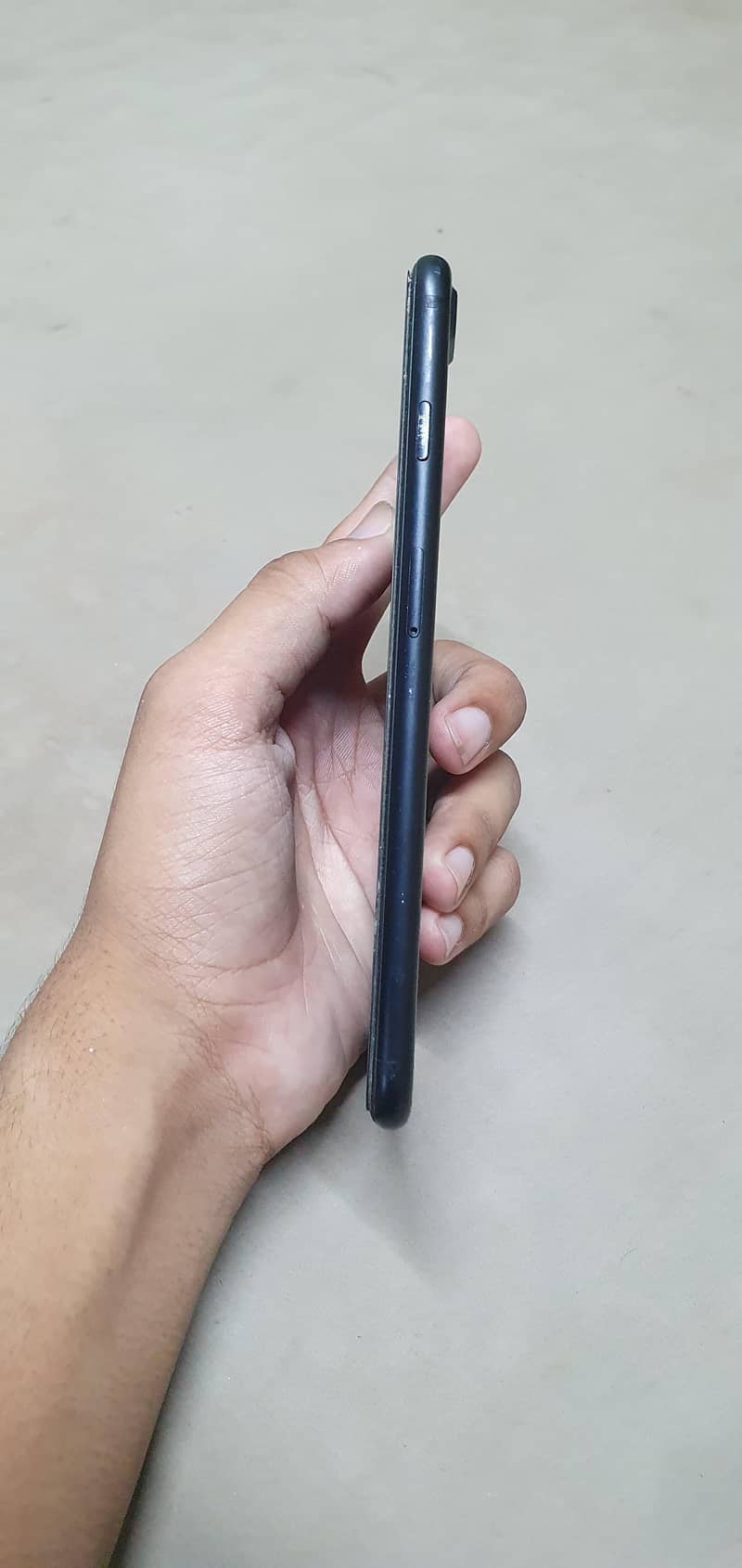 Apple iPhone 7 Plus 1