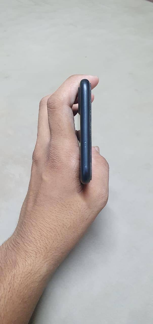 Apple iPhone 7 Plus 5