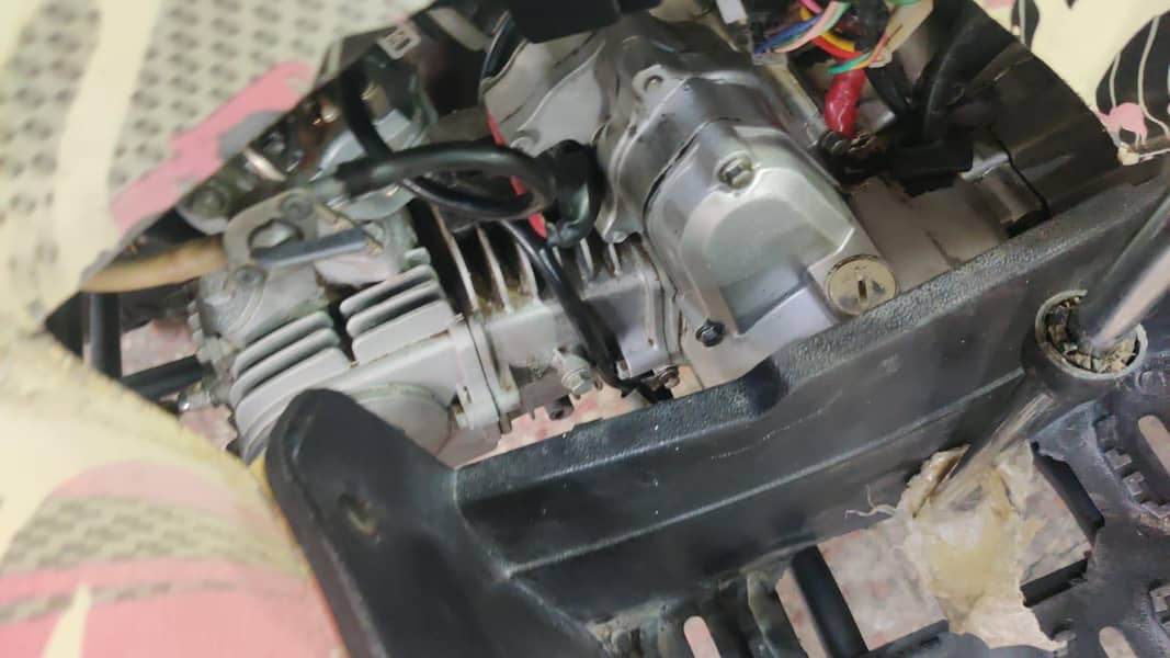 125 engine new condition 4 disk break 2