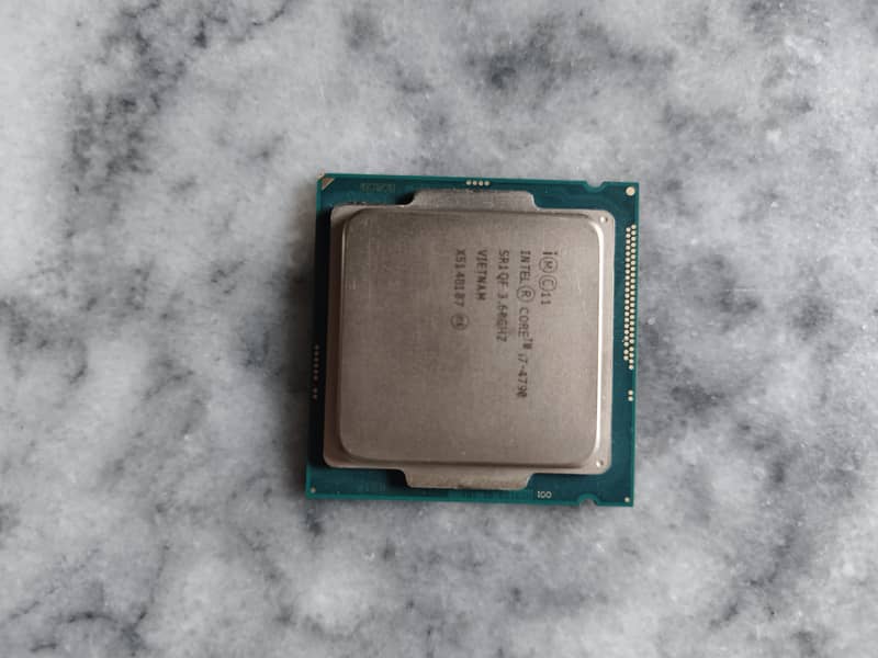 Intel Core i7-4790 Processor (4th Gen) 1