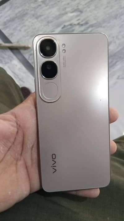 Vivo Y 200 urgent sale