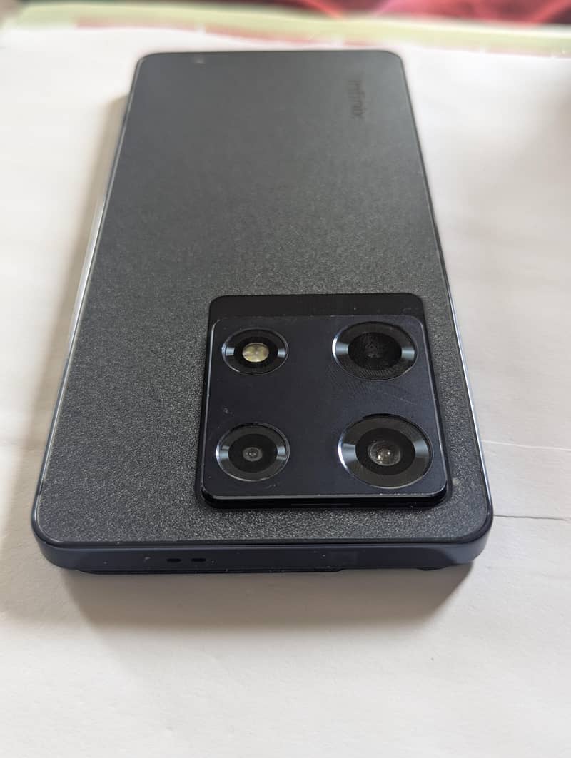 Infinix Note 30 Pro 2