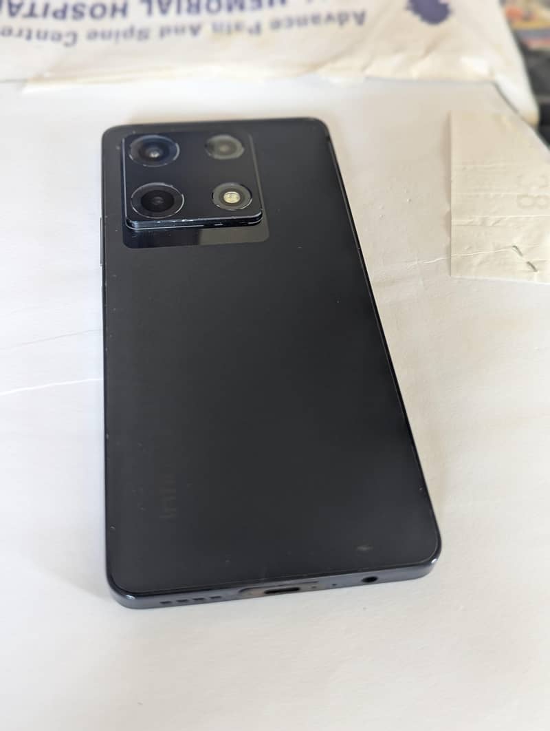 Infinix Note 30 Pro 3