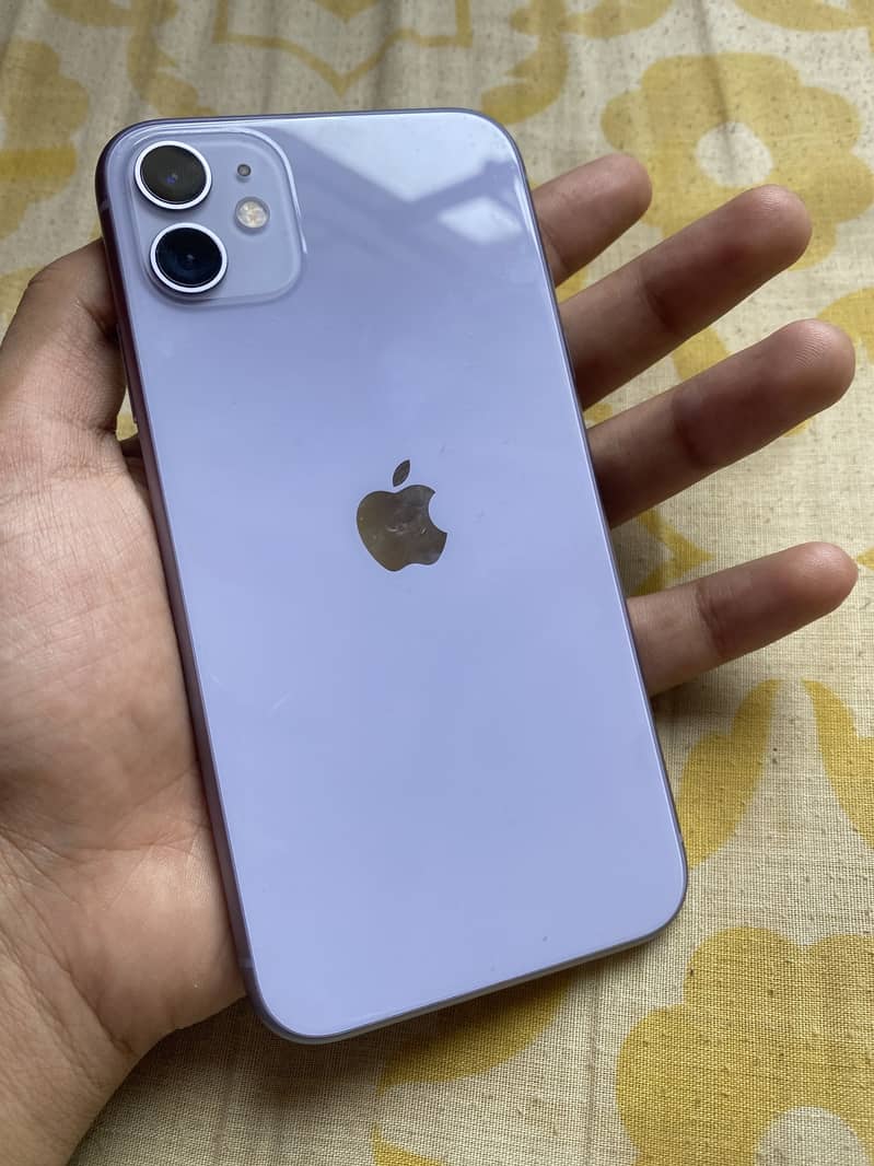 Apple iPhone 11 0