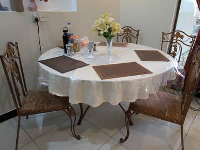 6 seater dining table with chairs