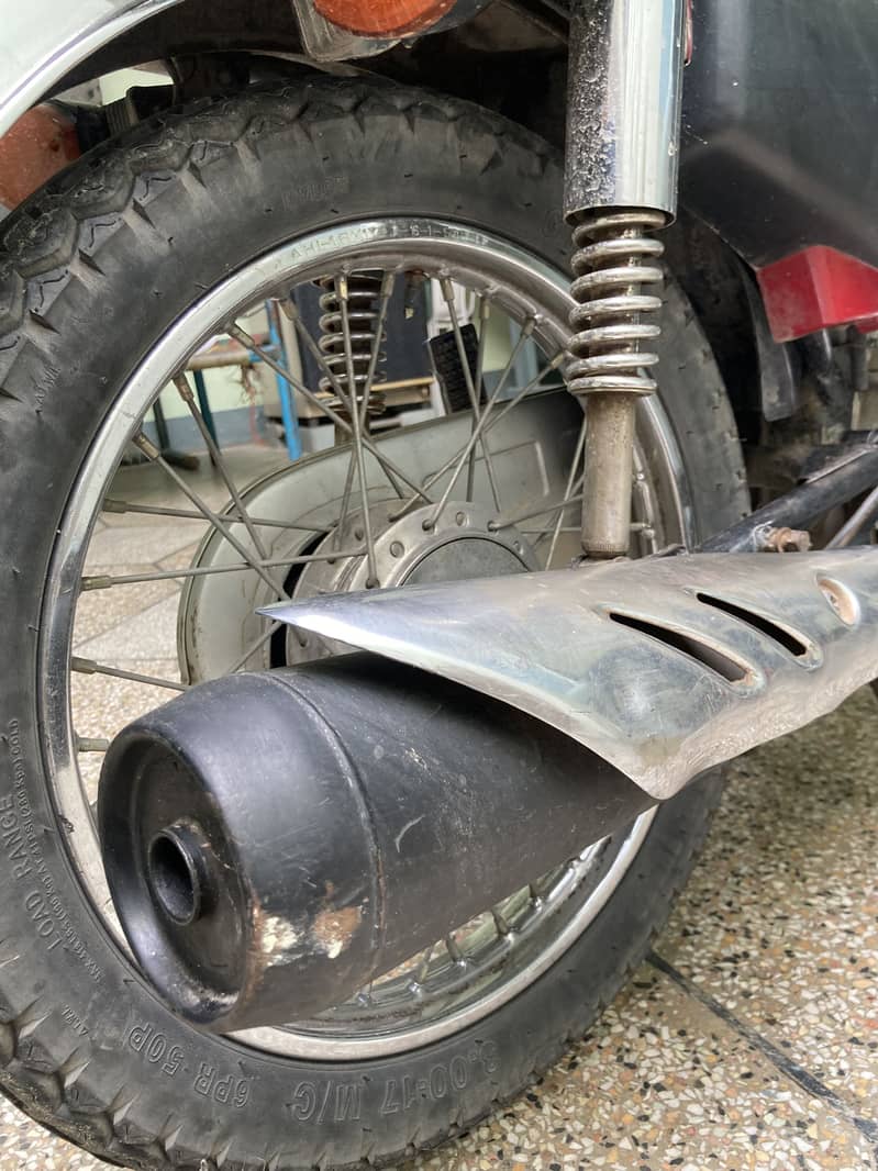 125 (2017) Model 1
