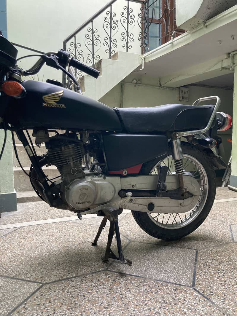 125 (2017) Model 9
