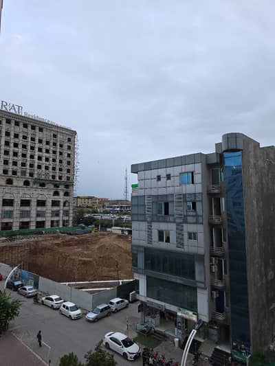 3 Bedroom Apartment 2049 Sqft, 13th floor for sale in DEFENCE EXECUTIVE APARTMENT