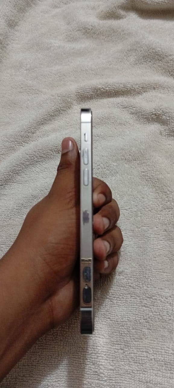 Iphone 12 pro 2