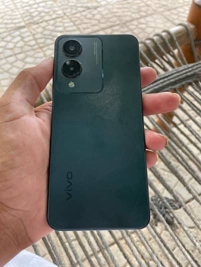Vivo Y17s