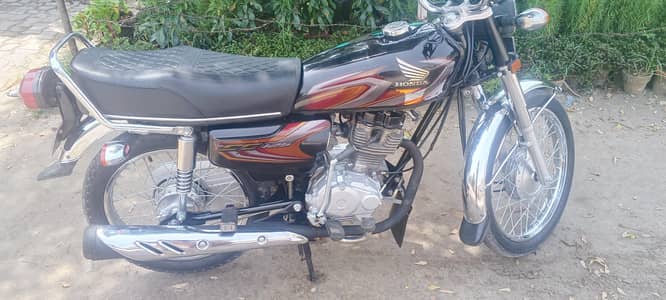 copy later ok hai fit bike hai 03023575276