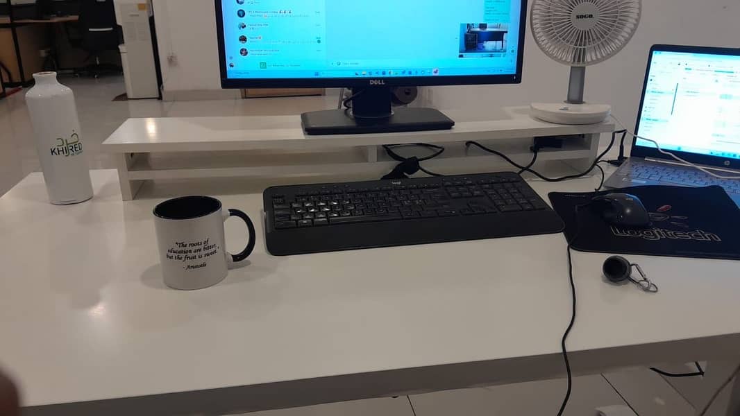 Electric height adjustable table 10