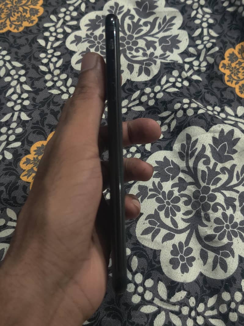 Apple iPhone 7 Plus 8