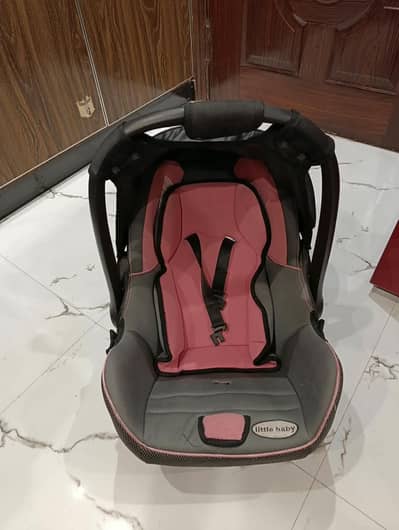 Little Baby carrycoat+car seat-Rs 10,000