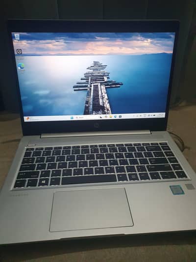 Hp core i5  8th generation  Neat and clean
