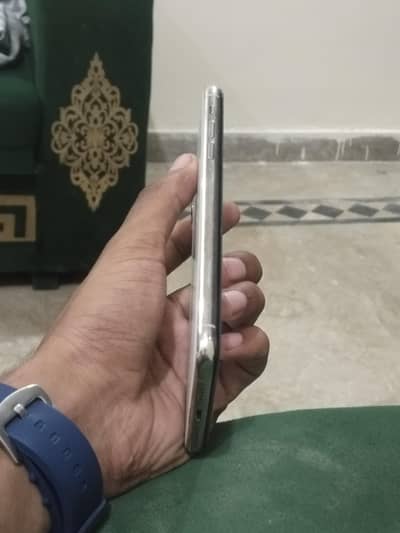 Apple iPhone 11 Pro Max 256 gb dual physical pta approved