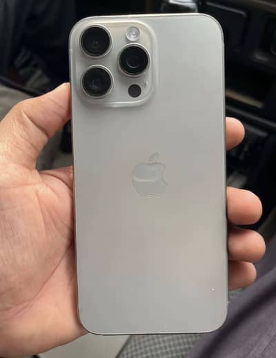 Apple iPhone 15 Pro Max