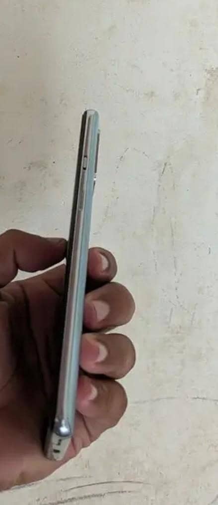 One Plus 8T 1