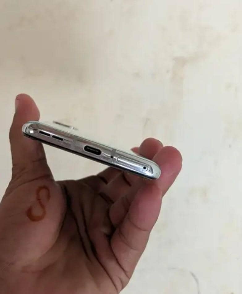 One Plus 8T 3