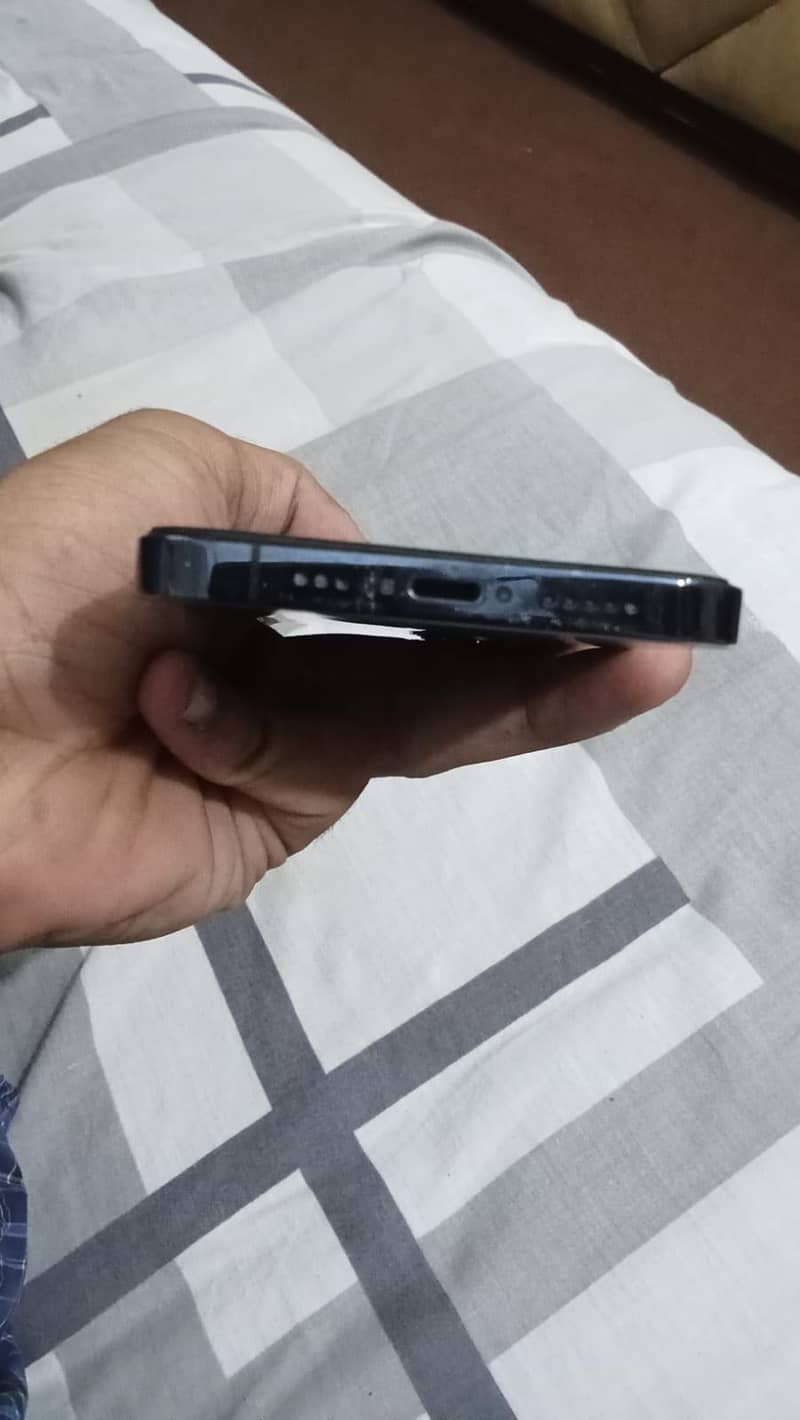 iPhone 12 Pro 5