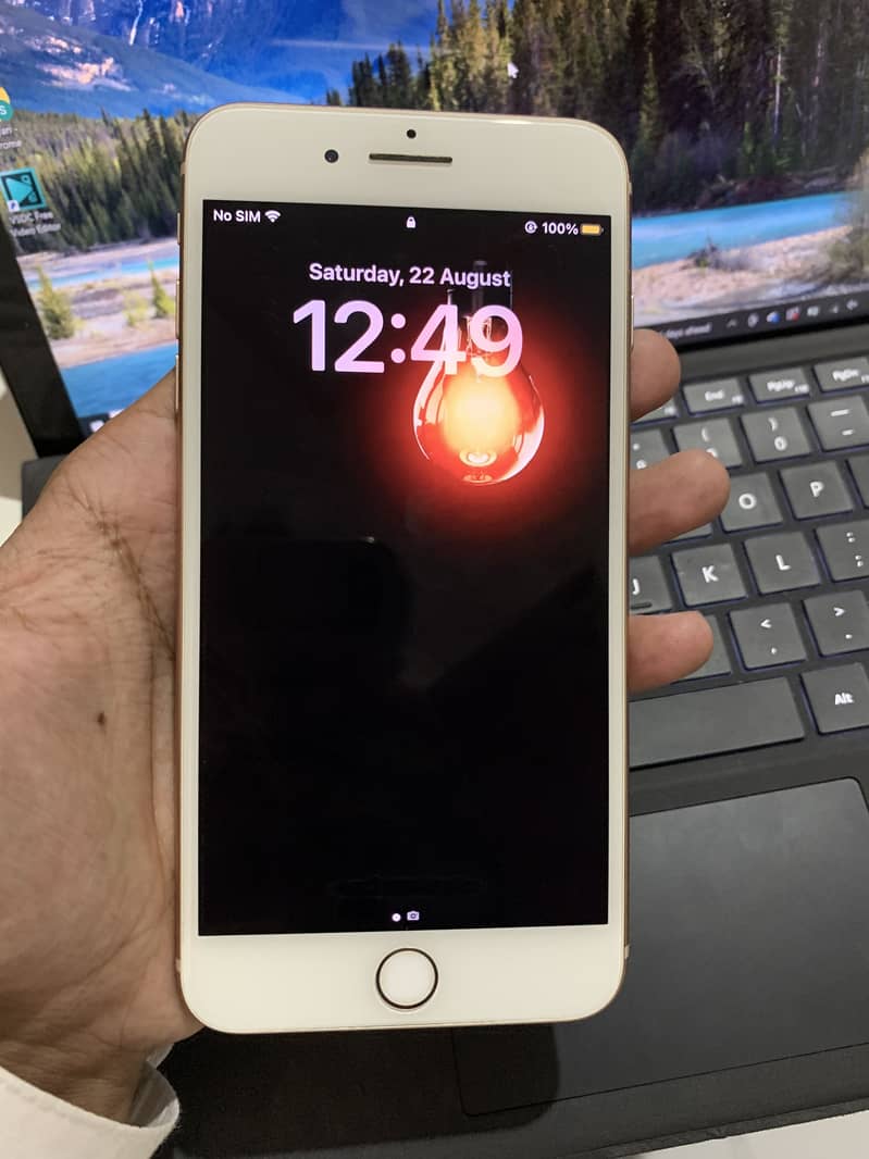 Apple iPhone 8 Plus 6