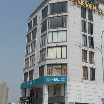 1230 Sq Ft Spacious Office for Rent Prime Location