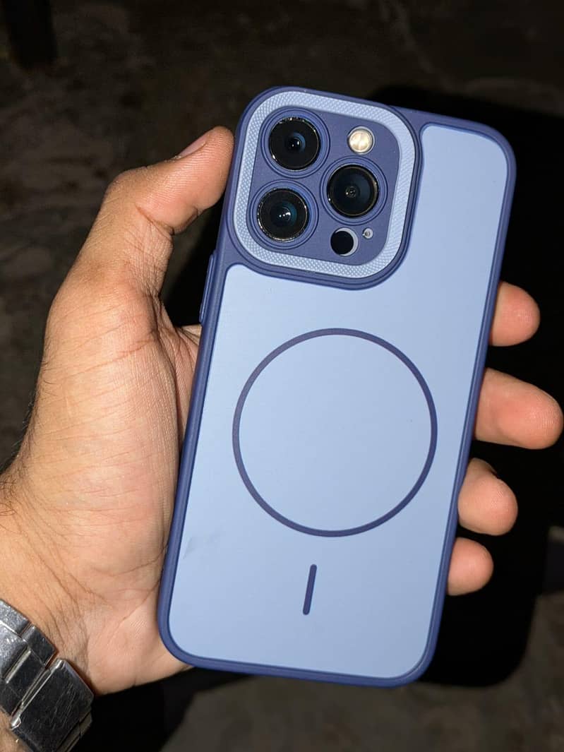 Apple iPhone 13 Pro 1