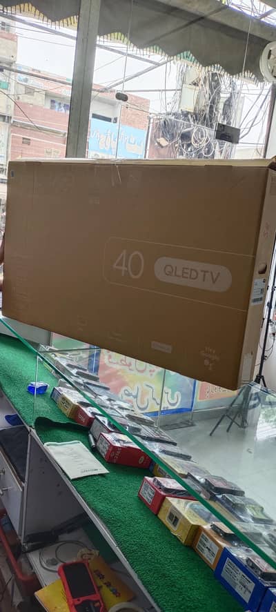 TCL Q LED 40"