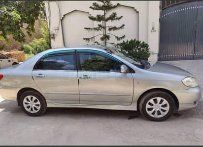 Toyota Corolla SE SALOON