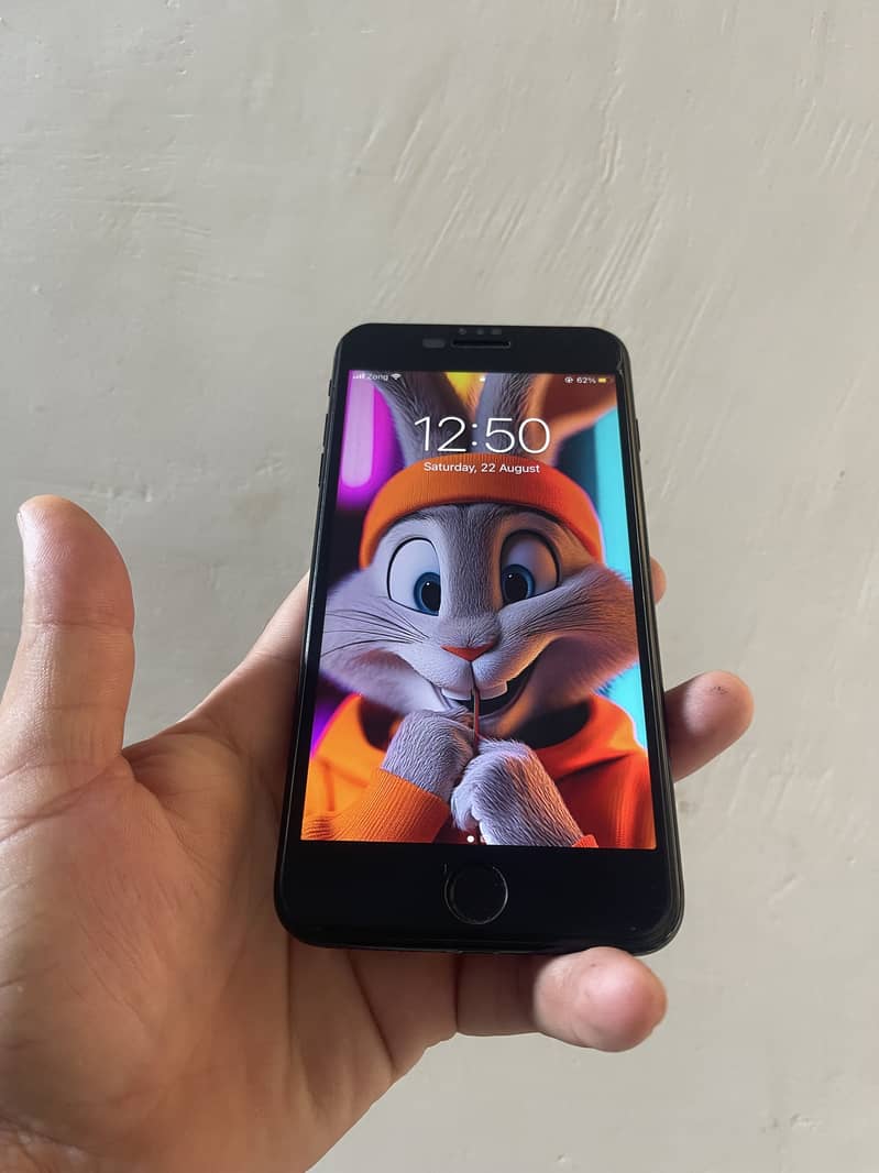 iPhone 7 Plus 1