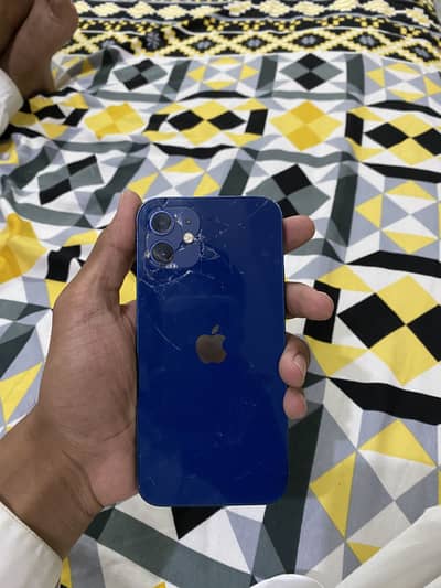 Apple iPhone 12