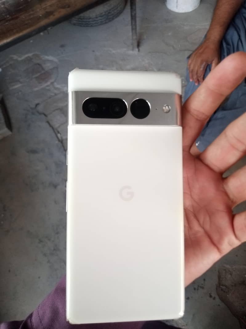 Google Pixel 7 Pro 2