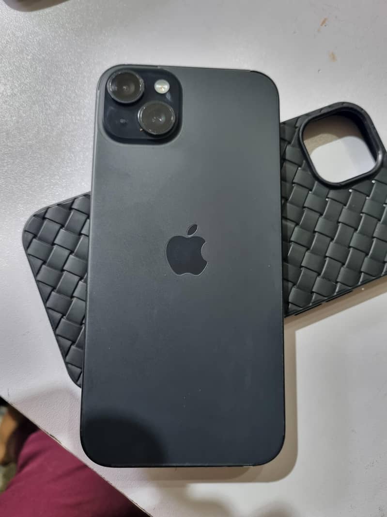 Apple iPhone 15 plus 2