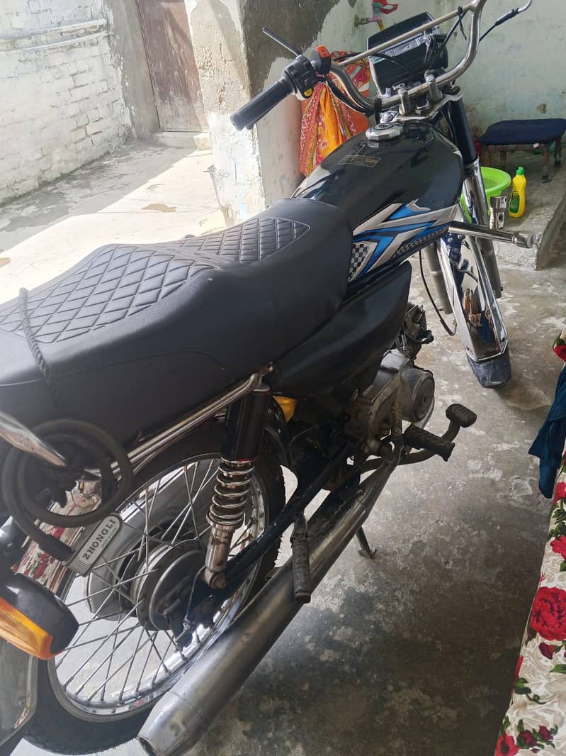 Model 2019 unique 0