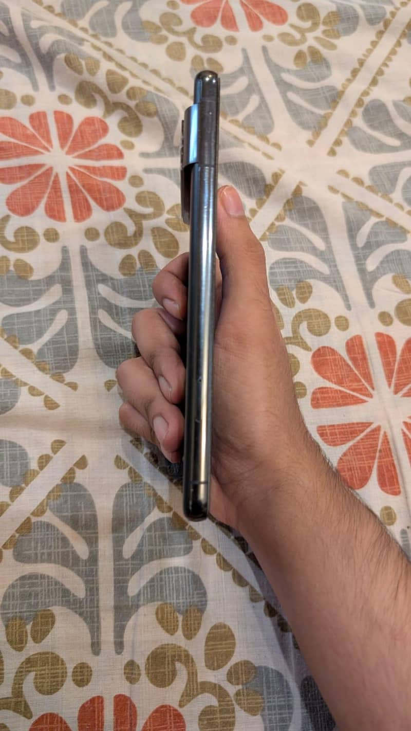 Google Pixel 8 Pro 3