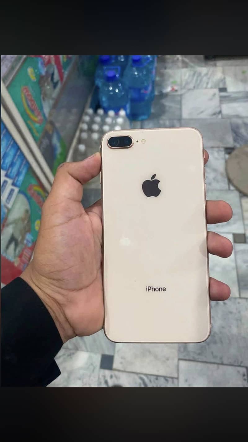 Apple iPhone 8 Plus 1