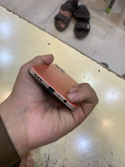 OPPO f17