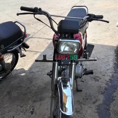 Star 70cc bike