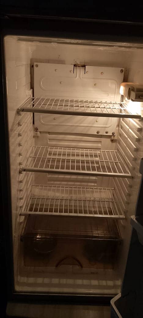 Dawlance Refrigerator 2