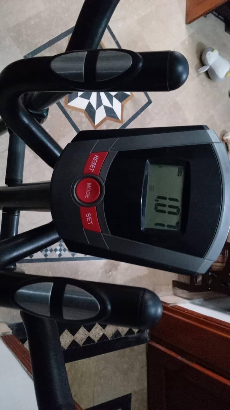 elliptical 3