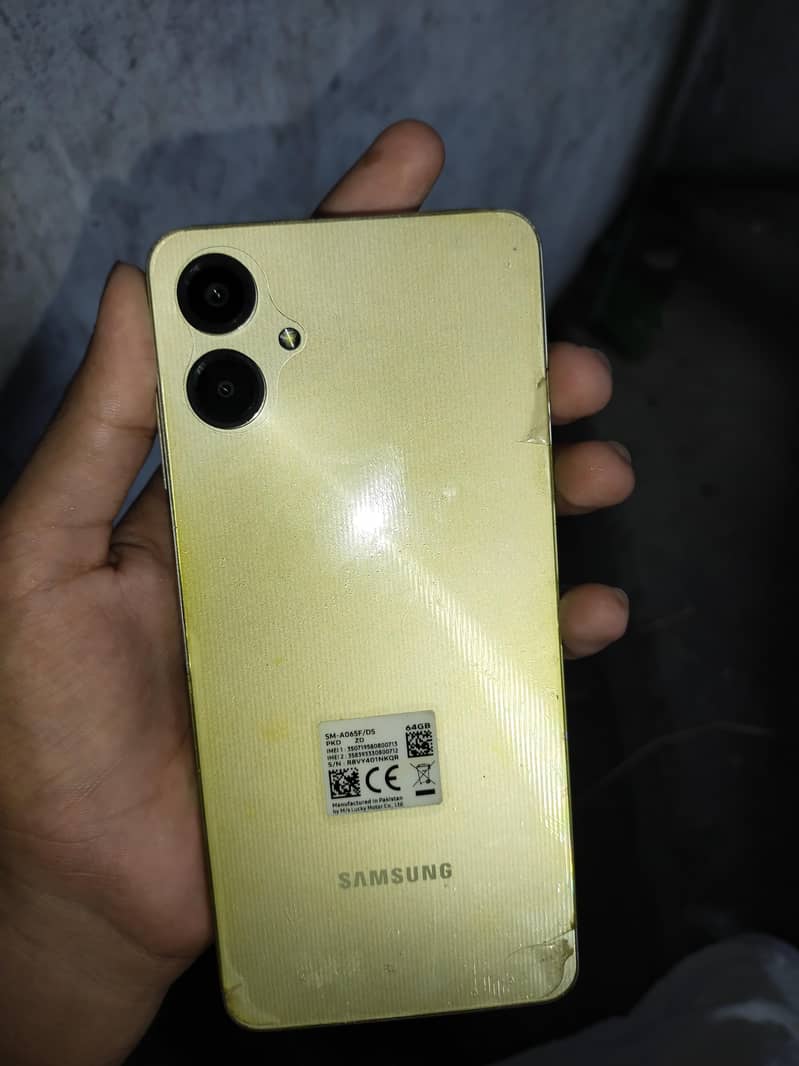 Samsung Mobile A06 3