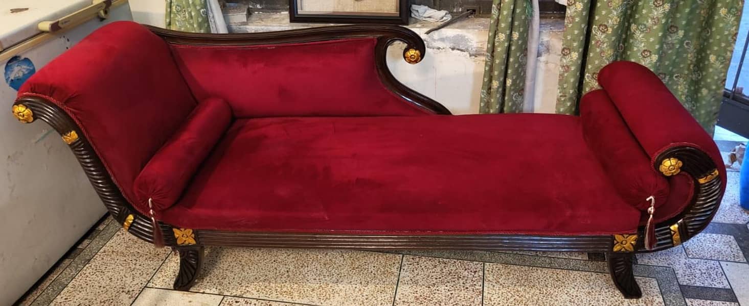 Dewan Sofa 1