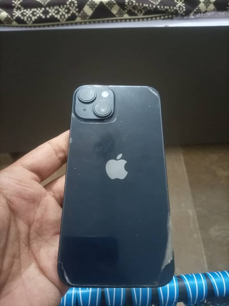 Apple iPhone 14 3