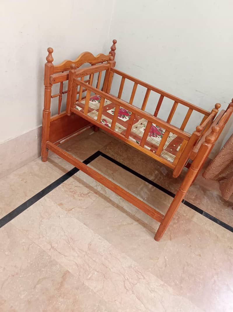 baby cot 3